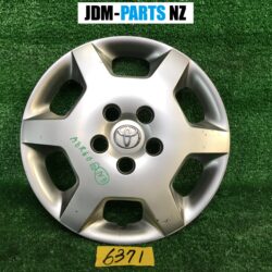 TOYOTA 15inch WHEEL CAP / HUB CAP x1