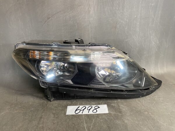 HONDA PARTNER / GJ4 Genuine Headlight / KOITO 100-22591 / Right Side x1 » JDM-PARTS NZ