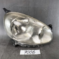 NISSAN MARCH / K13 Genuine Headlight / ICHIKOH H009 / Right Side x1