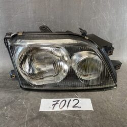 NISSAN STAGEA / WGNC34 Genuine Headlight / KOITO 100-66230 / Right Side x1