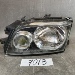 NISSAN STAGEA / WGNC34 Genuine Headlight / KOITO 100-66230 / Left Side x1