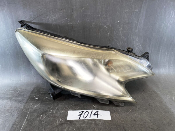 NISSAN NOTE / E12 Genuine Headlight / ICHIKOH 1868 / Right Side x1 » JDM-PARTS NZ