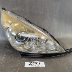 HONDA STEP WAGON / RG1 Genuine HID Headlight / KOITO 100-22594 / Right Side x1