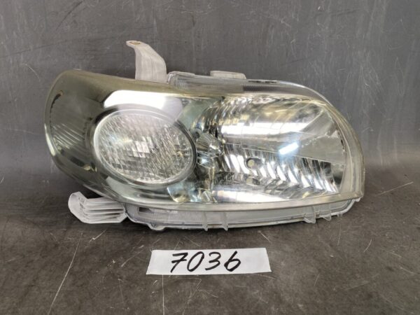 TOYOTA PORTE / NNP10 Genuine HID Headlight / KOITO 52-129 / Right Side x1 » JDM-PARTS NZ