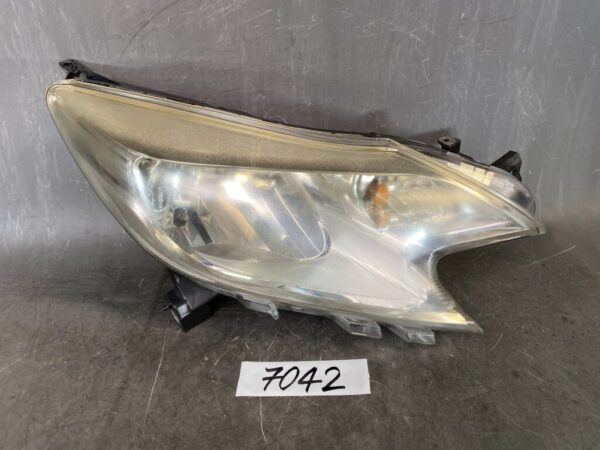 NISSAN NOTE / E12 Genuine Headlight / ICHIKOH 1868 / Right Side x1 » JDM-PARTS NZ