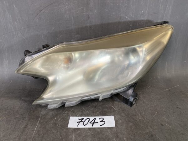 NISSAN NOTE / E12 Genuine Headlight / ICHIKOH 1868 / Left Side x1 » JDM-PARTS NZ