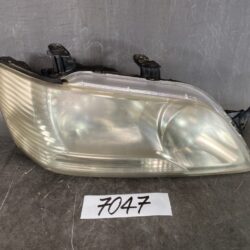 MITSUBISHI LANCER CEDIA / CS5W Genuine Headlight / STANLEY P1116 R / Right Side x1