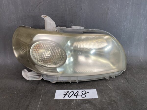 TOYOTA PORTE / NNP11 Genuine Headlight / KOITO 52-128 / Right Side x1 » JDM-PARTS NZ