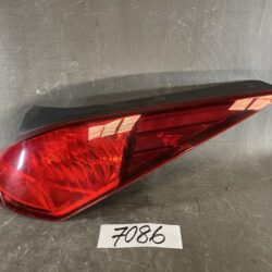 NISSAN FAIRLADY Z / Z33 Genuine Taillight / ICHIKOH 4957 / Right Side x1