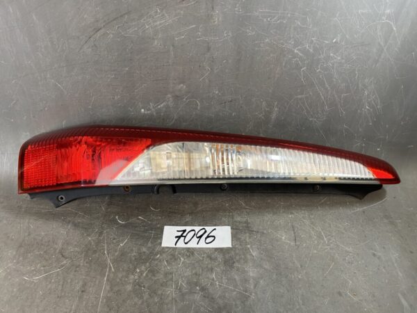 MITSUBISHI LANCER CEDIA WAGON / CS5W Genuine Taillight / KOITO 220-87508 / Left Side x1 » JDM-PARTS.co.nz