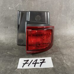 NISSAN ELGRAND / E51 Genuine Taillight / ICHIKOH 4956A / Right Side x1