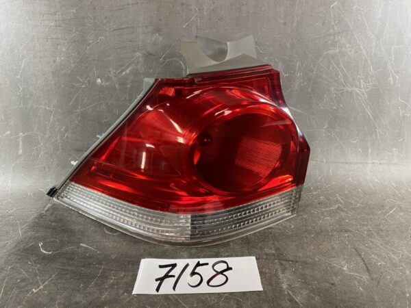 HONDA STEP WAGON / RG1 Genuine Taillight / STANLEY P5533 L / Left Side x1 » JDM-PARTS NZ