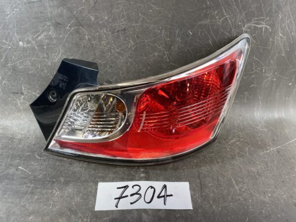 TOYOTA BB QNC21 Genuine Taillight / KOITO B1-3 / Right Side x1 » JDM-PARTS NZ