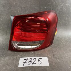 LEXUS GS GS GS350 GS450 GRS191 GRS196 GWS191 URS190 Genuine Taillight / KOITO 30-325 R / Right Side x1