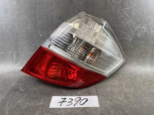 HONDA FIT GE8 Genuine Taillight / STANLEY P7612 R / Right Side x1 » JDM-PARTS NZ