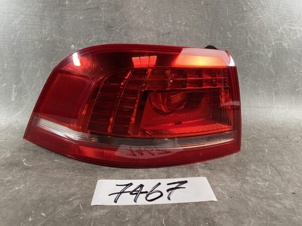 VOLKSWAGEN PASSAT VARIANT 3CCAX Genuine Taillight / Left Side x1 » JDM-PARTS NZ