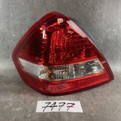 NISSAN TIIDA C11 Genuine Taillight / STANLEY P4088 L / Left Side x1