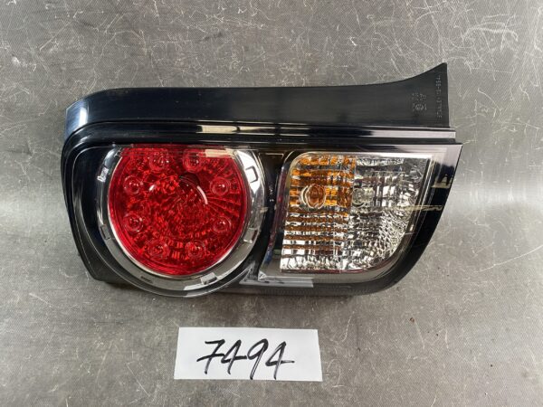 TOYOTA COROLLA RUMION NZE151N Genuine Taillight / STANLEY 12-554 L / Left Side x1 » JDM-PARTS NZ