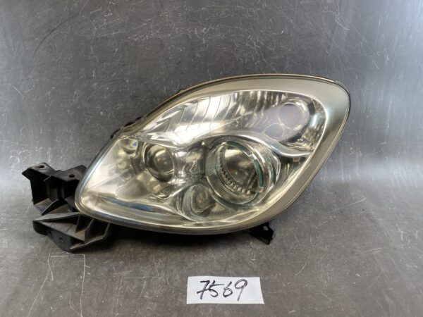 MAZDA VERISA DC5W Genuine HID Headlight / STANLEY P4514 / Left Side x1 » JDM-PARTS NZ