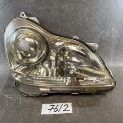 TOYOTA CROWN MAJESTA C Type / UZS186 UZS187 Genuine HID Headlight / STANLEY 30-315 / Right Side x1