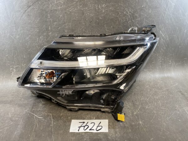 TOYOTA TANK M900A M910A Genuine Headlight / STANLEY W3917 / Left Side x1 » JDM-PARTS NZ