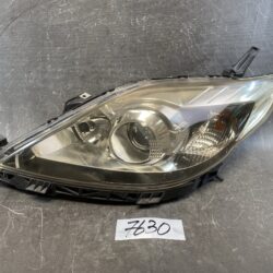 MAZDA PREMACY CW CWEFW CWEAW CWFFW CREW Genuine HID Headlight / STANLEY P7696 L / Left Side x1