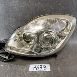 MAZDA VERISA DC5W Genuine HID Headlight / STANLEY P4514 / Left Side x1