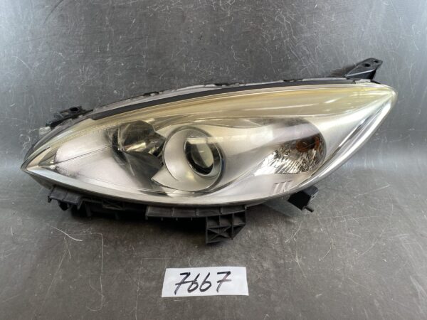 MAZDA PREMACY CW NISSAN LAFESTA Genuine HID Headlight / STANLEY P9566 / Left Side x1 » JDM-PARTS NZ