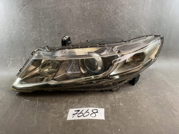 HONDA ODYSSEY RB3 RB4 Genuine HID Headlight / STANLEY P7692 / Left Side x1 » JDM-PARTS NZ