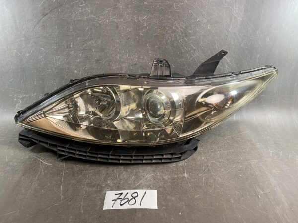 HONDA Elysion RR1 RR2 RR3 RR4 Genuine HID Headlight / STANLEY P3877 / Left Side x1 » JDM-PARTS NZ