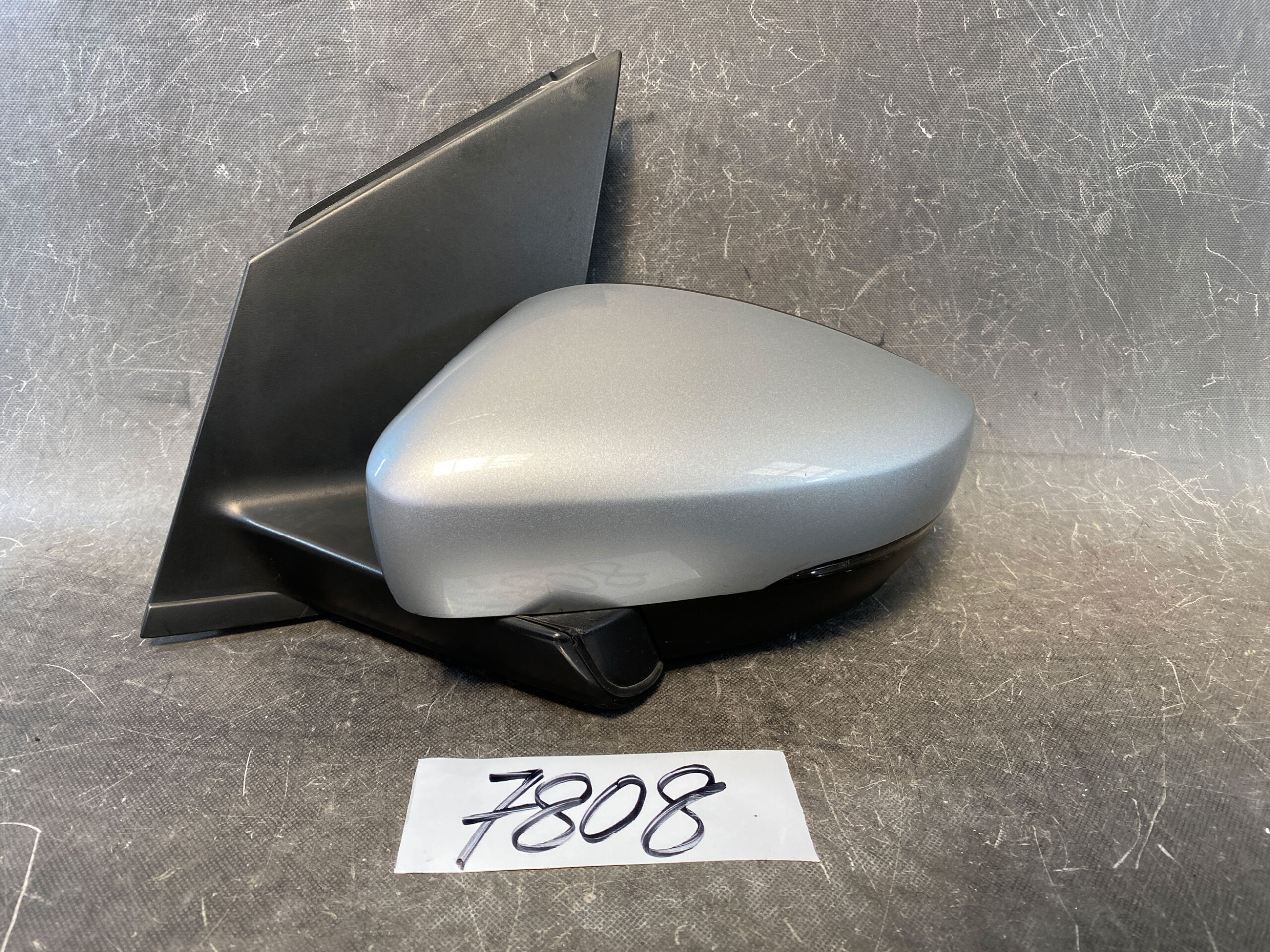 VOLKSWAGEN POLO 6R Genuine Door Mirror With INDICATOR 6R2 857 501 Left Side x1 JDM PARTS NZ