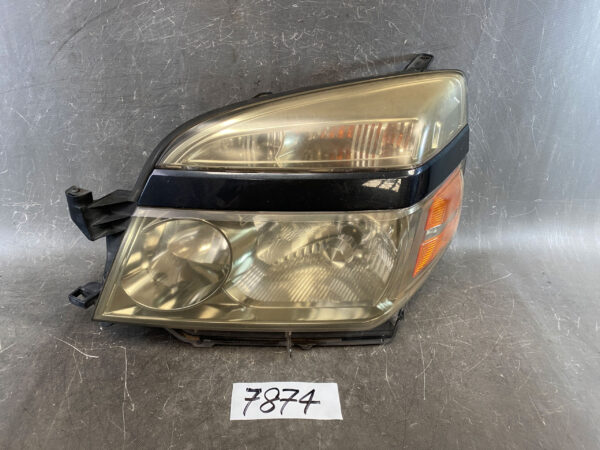 TOYOTA NOAH VOXY AZR60 AZR65 Genuine HID Headlight / KOITO 28-183 / Left Side x1 » JDM-PARTS NZ