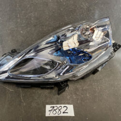 NISSAN LEAF ZE0 Genuine LED Headlight / ICHIKOH 1847 / Left Side x1