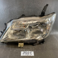 NISSAN SERENA C26 HC26 Genuine HID Headlight / KOITO 100-23097 / Left Side x1