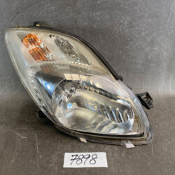 TOYOTA VITZ SCP90 KSP90 NCP90 NCP91 NCP95 Genuine HID Headlight / ICHIKOH 52-183 / Right Side x1