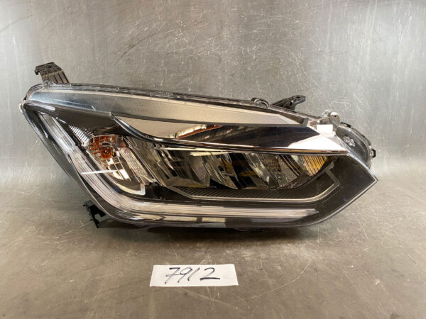 HONDA GRACE GM4 GM5 GM6 GM9 Genuine LED Headlight / STANLEY W4173 / Right Side x1 » JDM-PARTS NZ