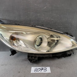 MAZDA PREMACY CW / NISSAN LAFESTA Headlight STANLEY P9562 Right Side x1