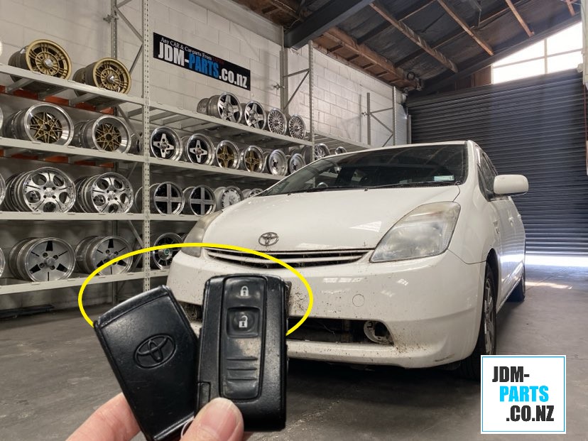 TOYOTA PRIUS Replacement key » JDM-PARTS.co.nz