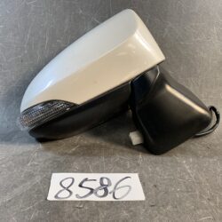 TOYOTA PORTE / SPADE NSP140 NCP141 NCP145 Door Mirror 023533 MURAKAMI 9910 Right Side x1