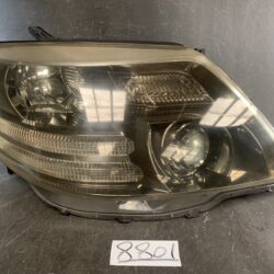 TOYOTA ALPHARD ANH10 MNH15 HID Headlight ICHIKOH 58-17 Right Side x1