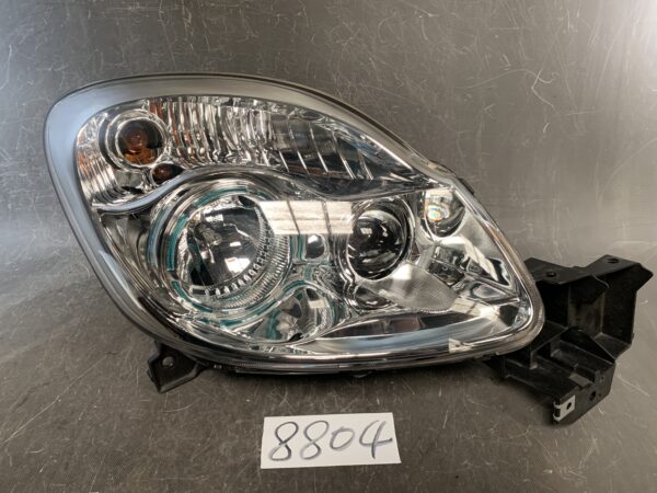 MAZDA VERISA DC5W Genuine HID Headlight P4514 Right Side x1 » JDM-PARTS NZ