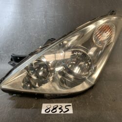 TOYOTA WISH ZNE10 ZNE14 ANE11 Genuine Headlight STANLEY 68-1 Left Side x1